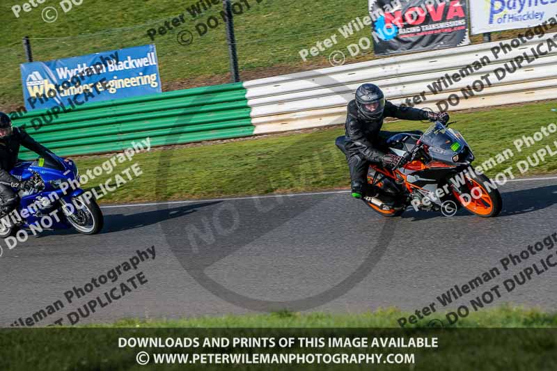 PJM Wedding Photography;enduro digital images;event digital images;eventdigitalimages;mallory park;mallory park photographs;mallory park trackday;mallory park trackday photographs;no limits trackdays;peter wileman photography;racing digital images;trackday digital images;trackday photos